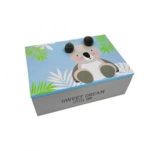 Ξύλινο κουτί με ζωγραφισμένο κοάλα και πον πον. Χρώμα: γκρι- γαλάζιο Διάσταση: 17x12x6cm
